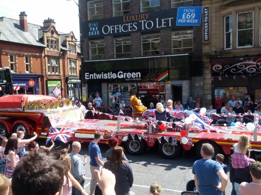 Bury Lions Carnival Parade in Pictures