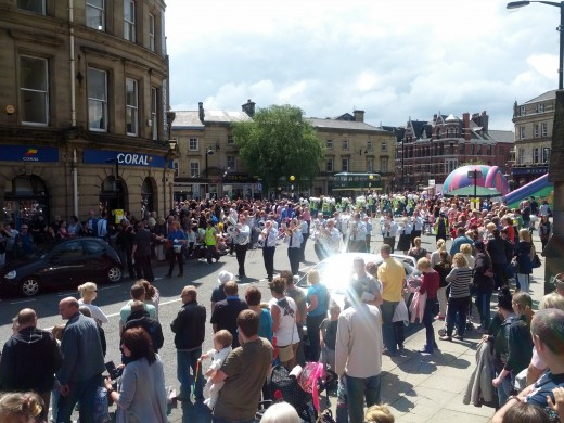 Bury Lions Carnival Parade in Pictures