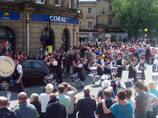 Bury Lions Carnival Parade in Pictures